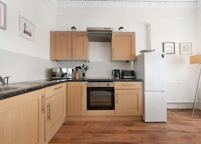 One Bedroom Flat Muswell Hill - First Floor